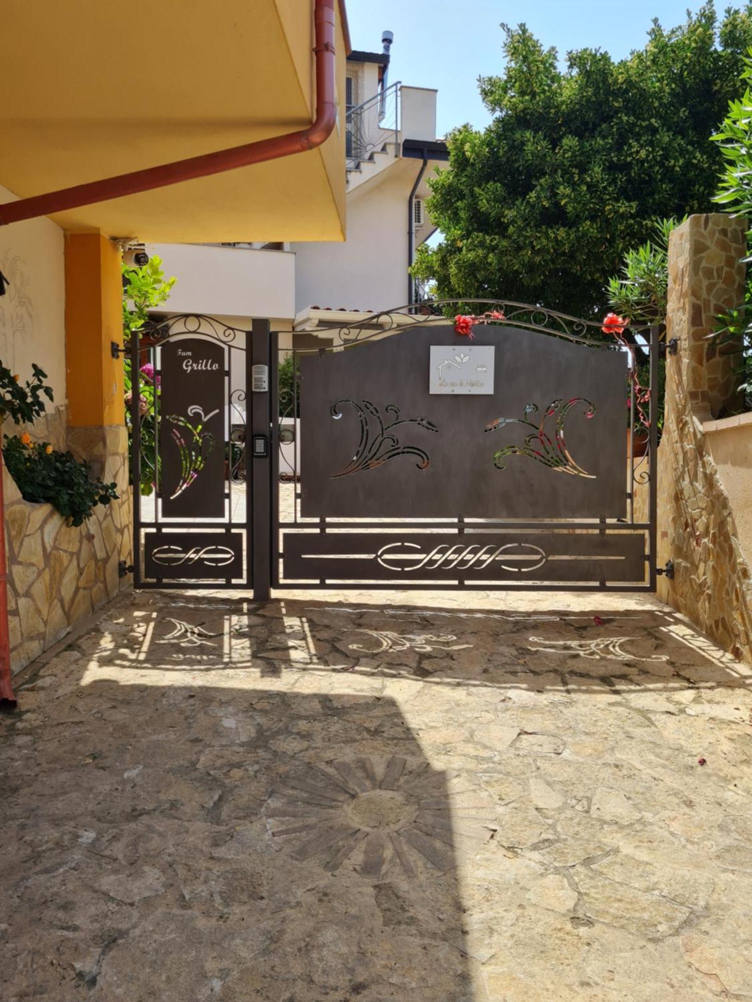 B&B La Casa Di Martina Zambrone Exteriör bild